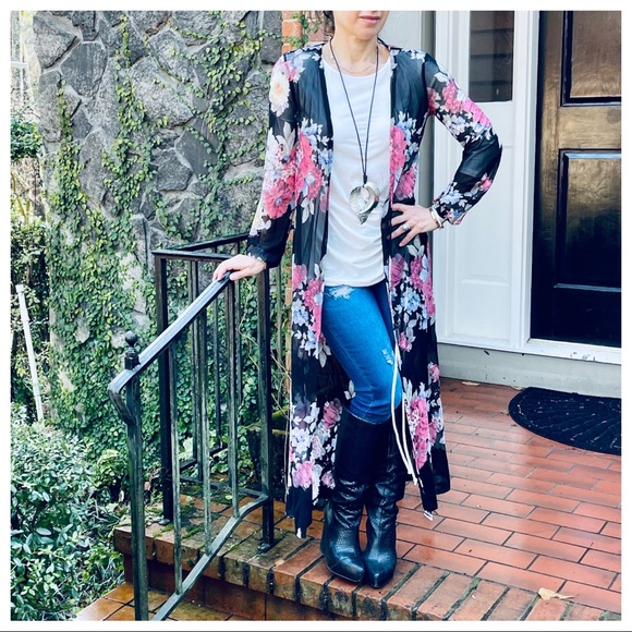 Beautiful floral long line cardigan duster - Picture 4 of 12